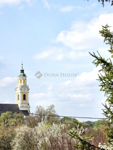 Eladó családi ház, Hőgyészen 8.9 M Ft, 3 szobás