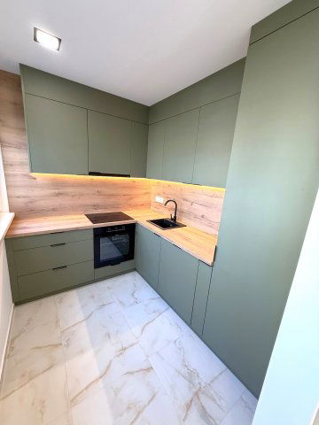 Eladó panellakás, Pécsett, Gyöngyös utcában 59.9 M Ft