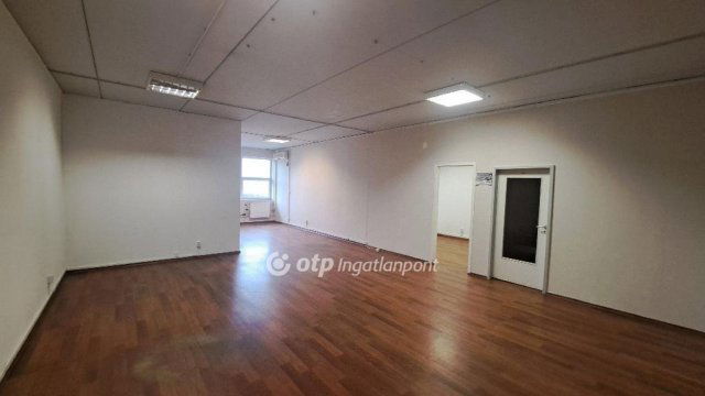 Kiadó iroda, Budapesten, III. kerületben 270 E Ft / hó