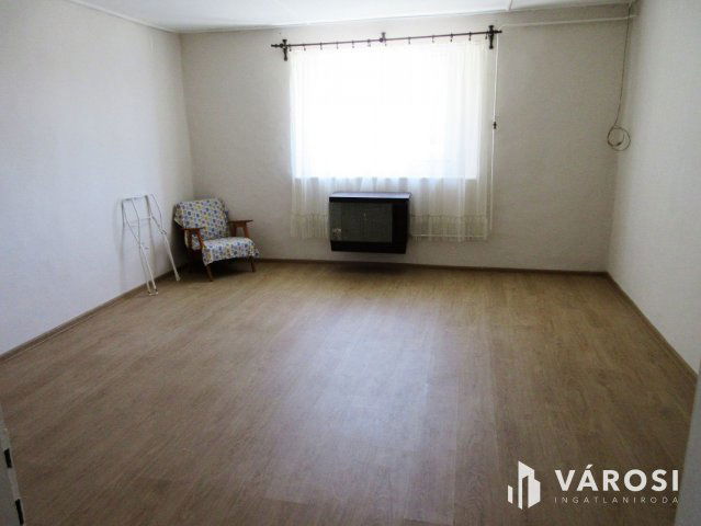 Eladó családi ház, Gádoroson 16.3 M Ft, 3 szobás