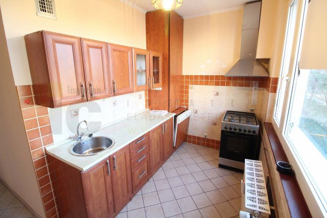 Eladó panellakás, Szegeden, Tarján szélen 54.9 M Ft, 3 szobás