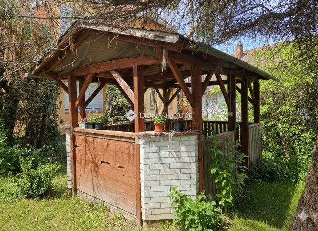 Eladó családi ház, Keszthelyen 39.9 M Ft, 3 szobás