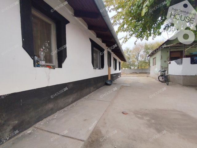 Eladó családi ház, Tiszaalpáron 31.99 M Ft, 3 szobás