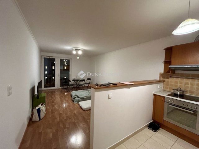 Kiadó téglalakás, albérlet, Budapesten, IX. kerületben