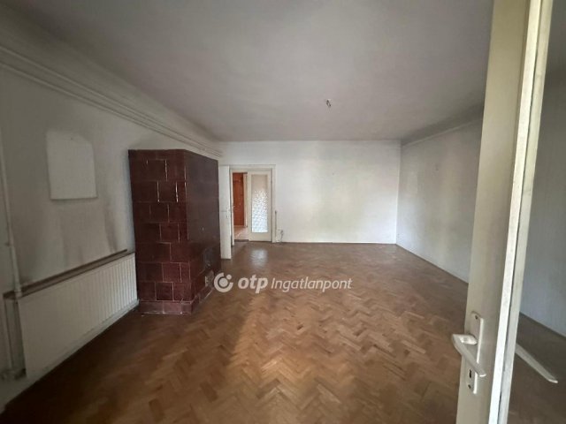 Eladó családi ház, Dunaharasztin 69.9 M Ft, 2+3 szobás