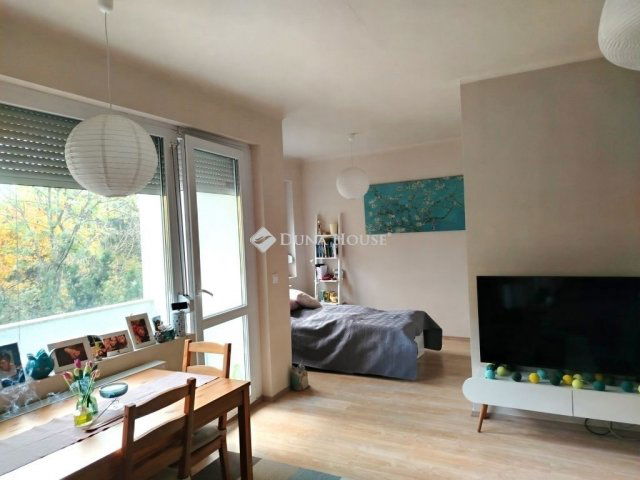 Eladó téglalakás, Budapesten, II. kerületben 98 M Ft, 2+1 szobás