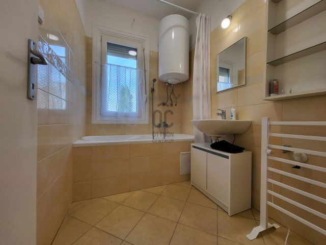 Kiadó téglalakás, albérlet, Gyöngyösön 149 E Ft / hó