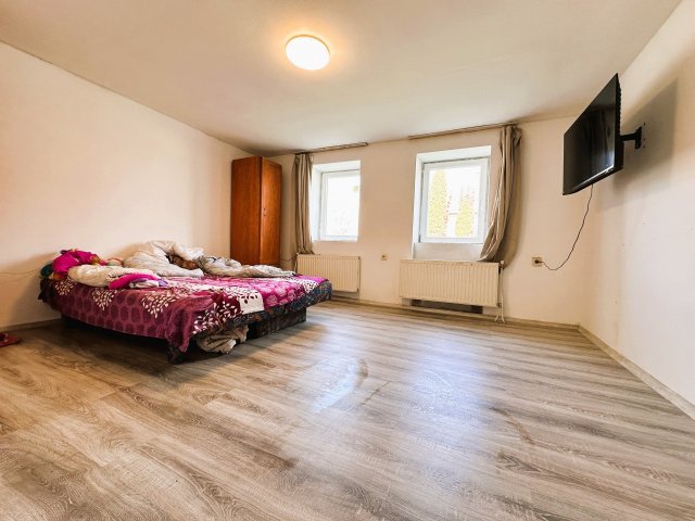 Eladó családi ház, Magyarbánhegyesen 5 M Ft, 2 szobás