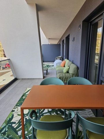 Kiadó téglalakás, albérlet, Debrecenben 950 E Ft / hó, 3 szobás