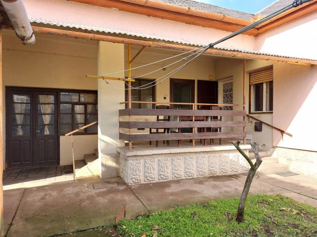 Eladó családi ház, Abonyban 43 M Ft, 2+1 szobás