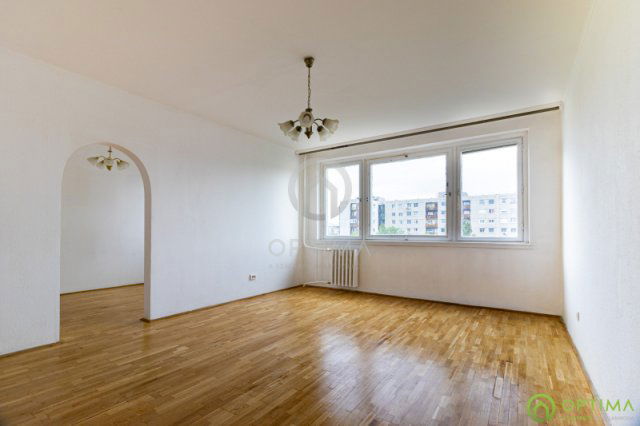 Eladó panellakás, Budapesten, XIII. kerületben, Kárpát utcában