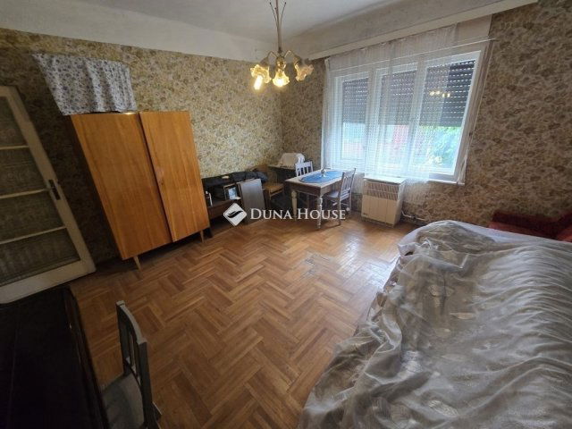 Eladó családi ház, Albertirsán 69.9 M Ft, 2 szobás