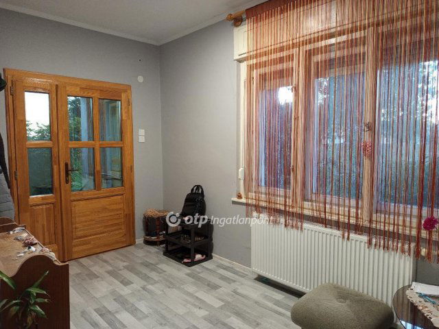 Eladó családi ház, Tiszavárkonyban 27.9 M Ft, 2+1 szobás