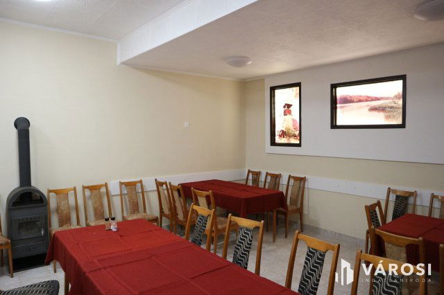 Eladó üzlethelyiség, Hegyhátszentjakabon 40 M Ft