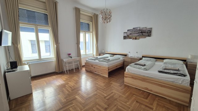 Eladó téglalakás, Budapesten, VII. kerületben, Kis Diófa utcában