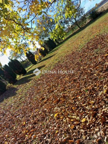 Eladó telek, Péren 16.9 M Ft / költözzbe.hu