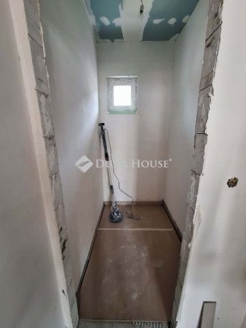 Eladó ikerház, Monoron 87.5 M Ft, 4 szobás / költözzbe.hu