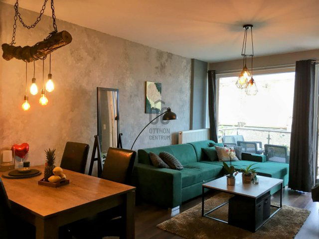 Eladó téglalakás, Budapesten, VIII. kerületben 94.5 M Ft