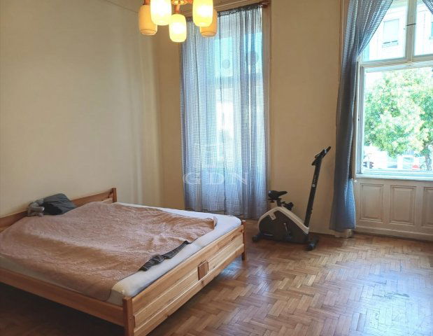 Eladó téglalakás, Budapesten, VII. kerületben 75 M Ft