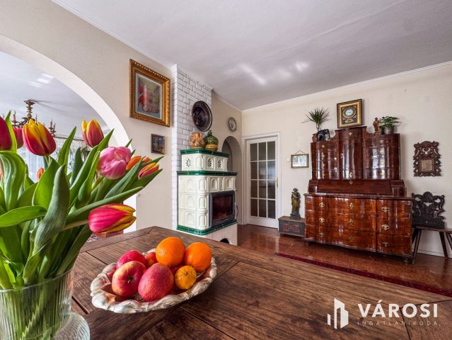 Eladó családi ház, Gyulán 119 M Ft, 5+1 szobás