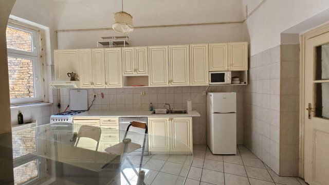 Kiadó téglalakás, albérlet, Budapesten, IX. kerületben