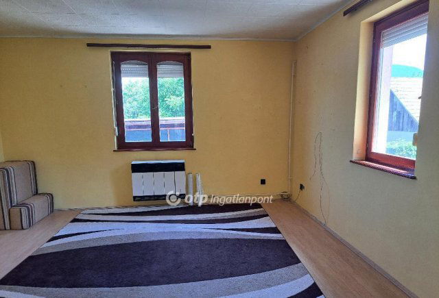 Eladó családi ház, Nagybörzsönyön 39.9 M Ft, 2+1 szobás