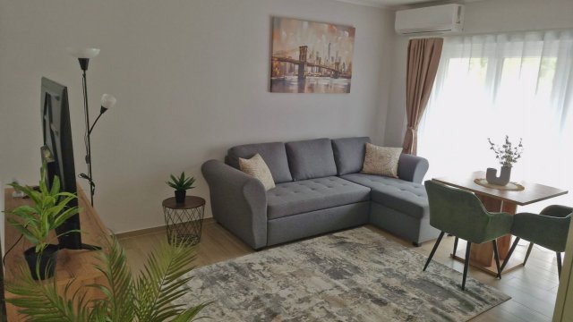 Kiadó téglalakás, albérlet, Debrecenben 280 E Ft / hó, 2 szobás