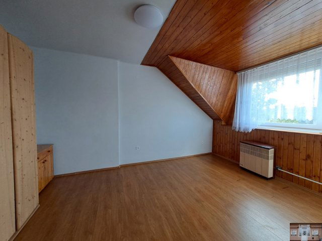 Kiadó téglalakás, albérlet, Szolnokon 115 E Ft / hó, 1 szobás