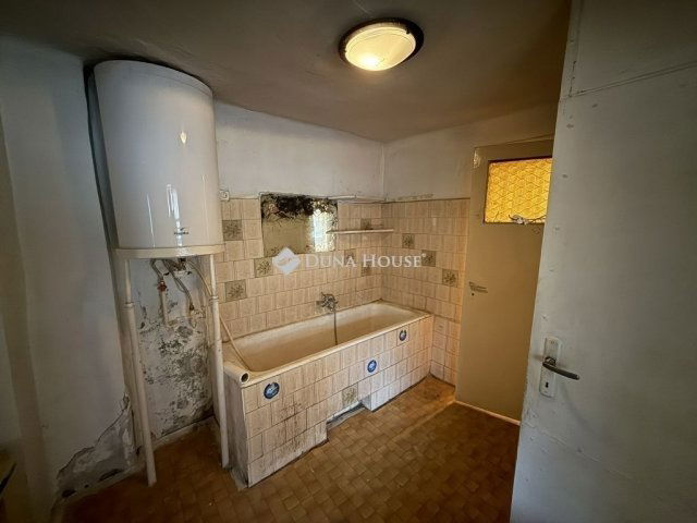 Eladó családi ház, Budapesten, XIX. kerületben 37.5 M Ft