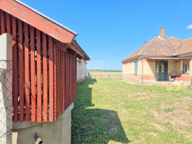 Eladó családi ház, Zalavégen 18.8 M Ft, 2 szobás
