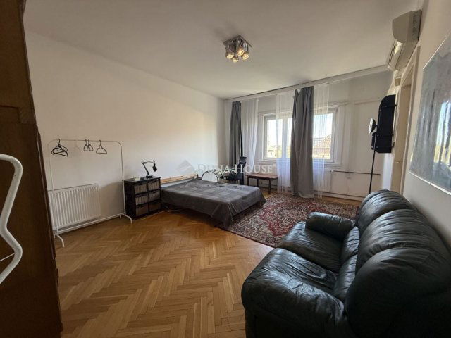 Eladó téglalakás, Budapesten, XIV. kerületben 105 M Ft, 3 szobás