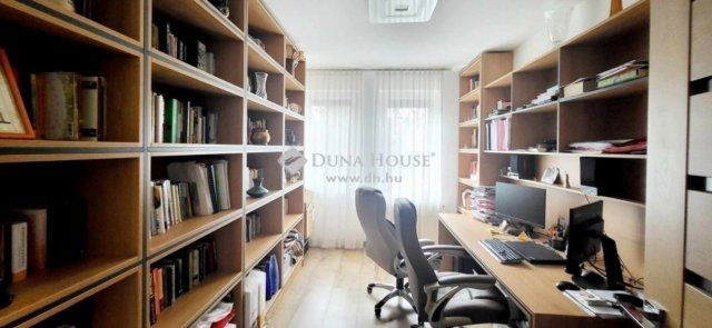 Eladó téglalakás, Budapesten, XV. kerületben 145 M Ft, 4 szobás