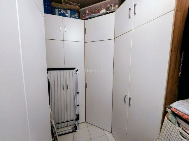 Eladó panellakás, Budapesten, IV. kerületben 96.9 M Ft, 3 szobás