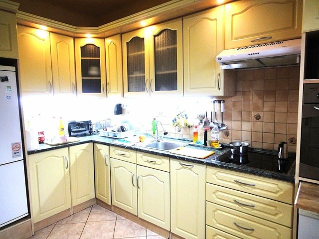 Eladó családi ház, Debrecenben 152 M Ft, 4 szobás