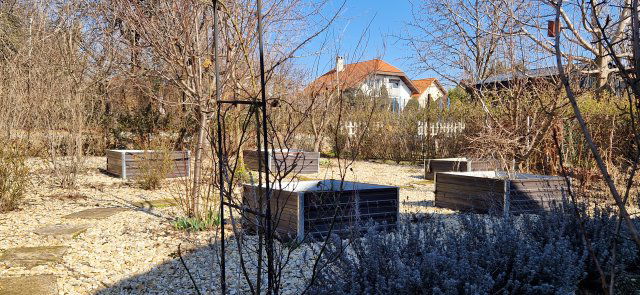 Eladó családi ház, Diósdon 169.99 M Ft, 4+1 szobás