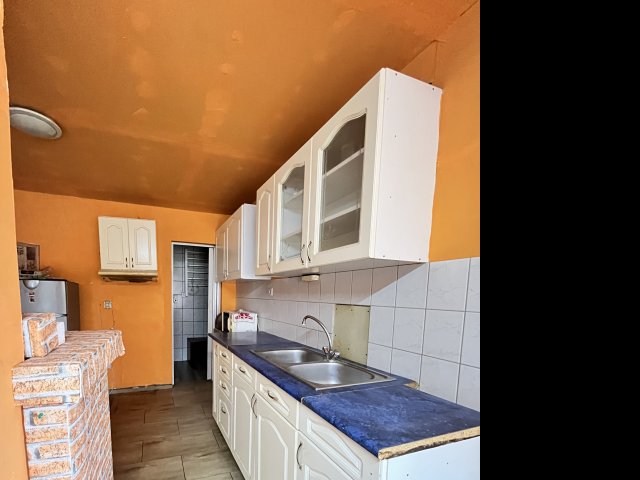 Eladó családi ház, Somlójenőn 21 M Ft, 2 szobás