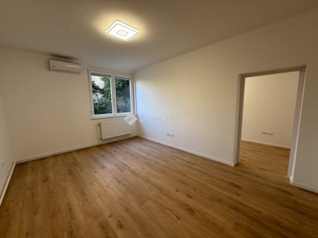 Eladó téglalakás, Budapesten, XIV. kerületben 140 M Ft, 3 szobás