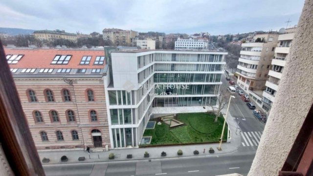Eladó téglalakás, Budapesten, II. kerületben 89.9 M Ft, 2 szobás
