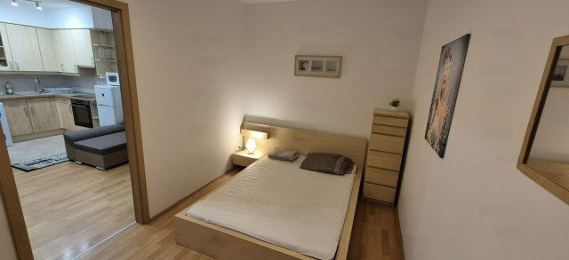 Kiadó téglalakás, albérlet, VI. kerületben, Zichy Jenő utcában