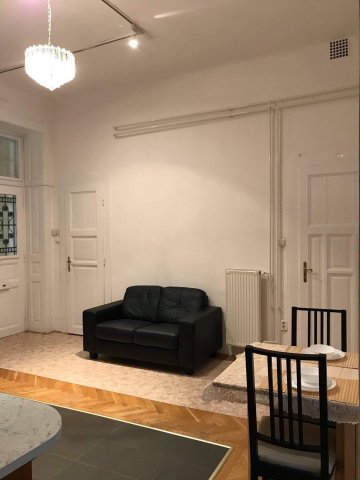 Kiadó téglalakás, albérlet, I. kerületben, Donáti utcában