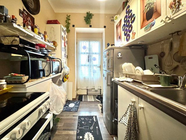 Eladó téglalakás, Budapesten, X. kerületben 10.9 M Ft, 1 szobás