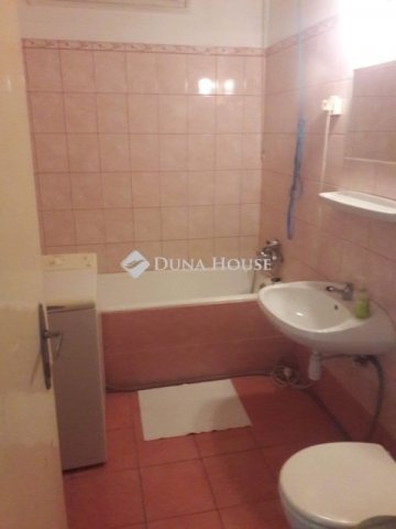 Eladó téglalakás, Budapesten, IV. kerületben 79.2 M Ft, 2 szobás