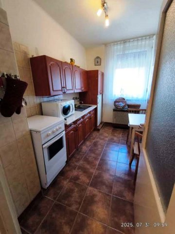 Eladó téglalakás, Debrecenben, Nyár utcában 59 M Ft, 2 szobás