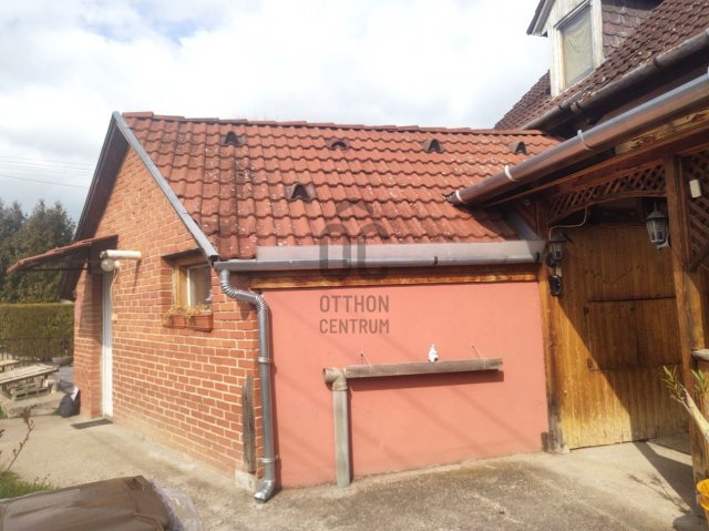 Eladó családi ház, Balatonszemesen 76.5 M Ft, 5 szobás