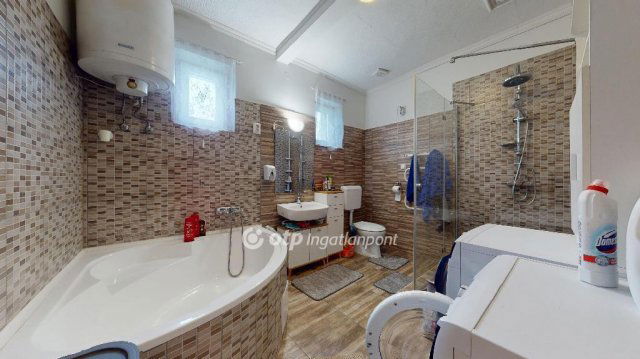 Eladó családi ház, Mezőkeresztesen 14.9 M Ft, 2+1 szobás