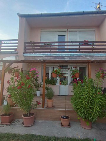 Eladó családi ház, Nagyhegyesen 75.9 M Ft, 3+1 szobás