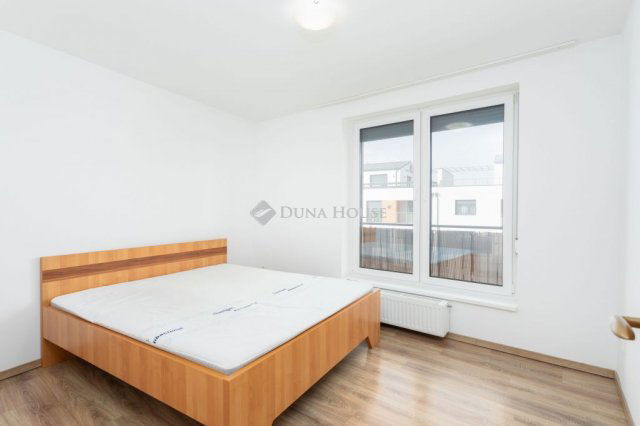 Eladó téglalakás, Mosonmagyaróváron 76 M Ft, 3 szobás