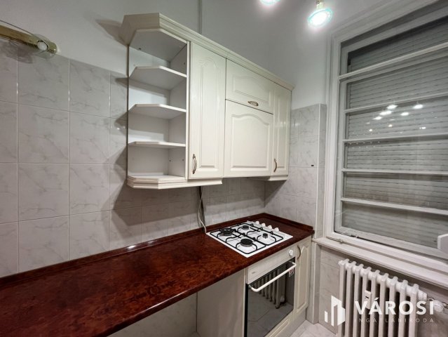 Eladó téglalakás, Debrecenben 84.9 M Ft, 3 szobás