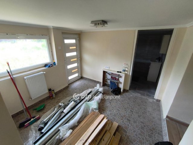 Eladó családi ház, Hunyán 11.5 M Ft, 2+1 szobás