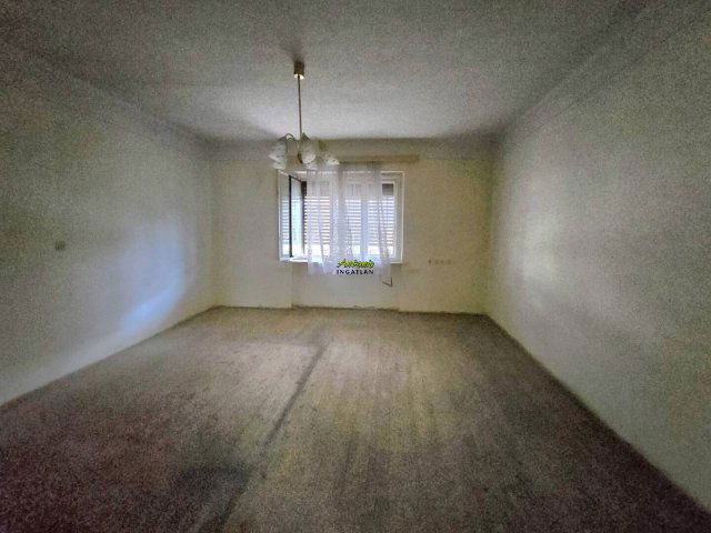 Eladó családi ház, Peresztegen 29 M Ft, 2 szobás